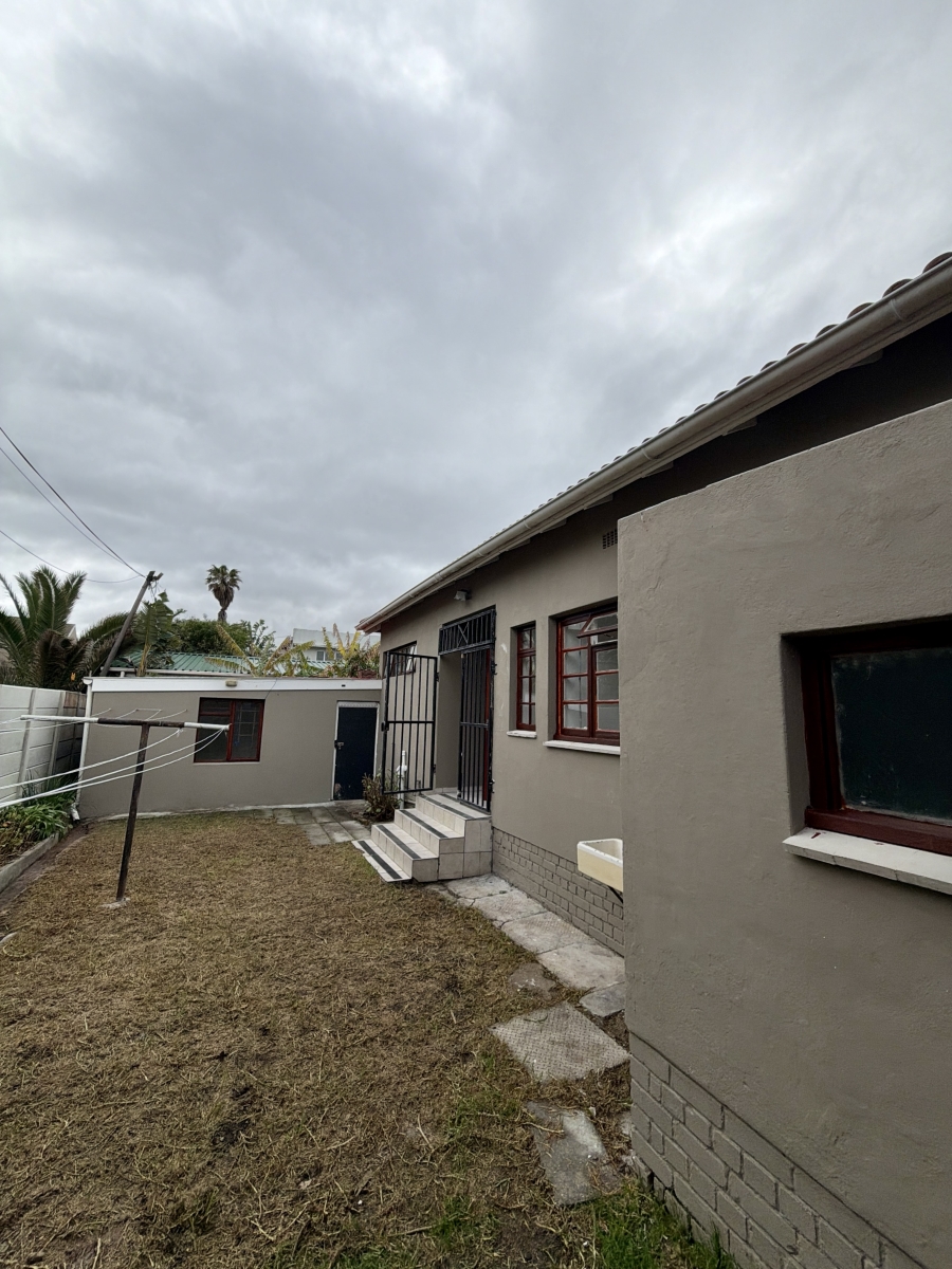 3 Bedroom Property for Sale in Muizenberg Western Cape